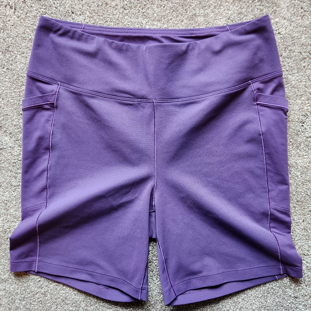 mountain hardware purple bike shorts